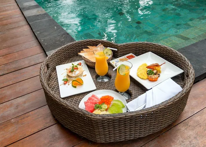 The Pesaren Hotel 3*