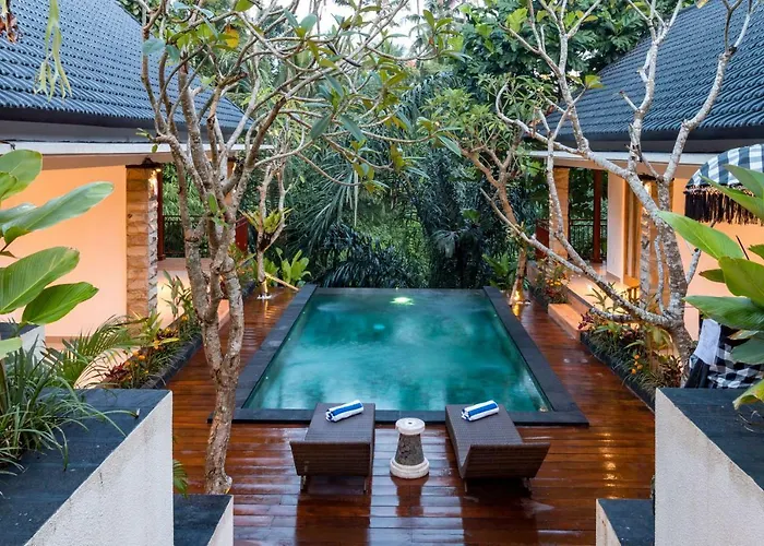 The Pesaren Hotel 3*